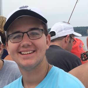 Meet your Posher, Quinn